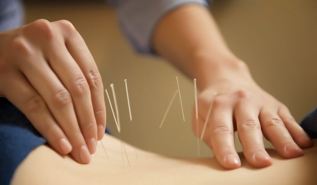 Acupuncture is a common treatment method for chronic prostatitis